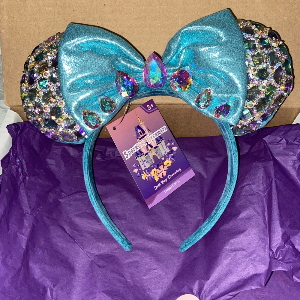 Teal Crystal Minnie Mouse Ears